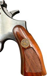 Dan Wesson Model 15VH .357 Magnum Revolver2.5” Heavy Vent Rib BarrelBluedCompact - 5 of 18