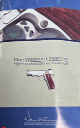 Dan Wesson Razorback Stainless Steel MFG 2014 5