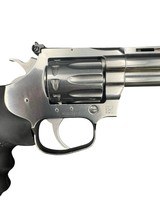 Colt King Cobra Double-Action Revolver .22 LR – 6