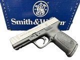 Smith & Wesson SD40 VE Semi-Auto Pistol – .40 S&W – Stainless Slide – Factory Box