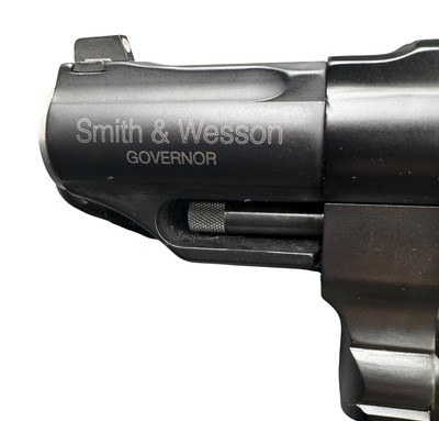 Smith & Wesson Governor Revolver .45 Colt / .45 ACP / .410 – 2.75” Barrel – w/ Galco Holster - Image 7 of 16