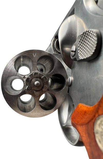 Smith & Wesson 629-1 Revolver .44 Magnum – 6” Barrel – Stainless - Image 2 of 15