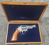 Smith & Wesson Model 66 .357mag ( Border Patrol Commemorative ) - Image 3 of 6