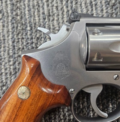 Smith & Wesson Model 66 .357mag ( Border Patrol Commemorative ) - Image 6 of 6