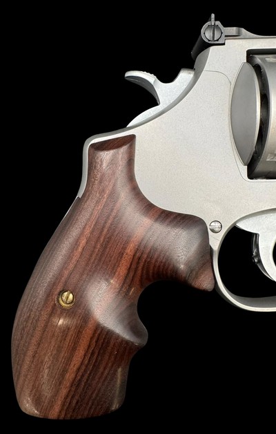Smith & Wesson Performance Center Model 627-8 – .357 Magnum - Image 9 of 10