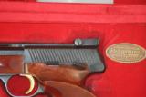 Browning Medalist 22 LR Target pistol - 2 of 6