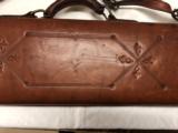 Vintage Leather Takedown shotgun case, circa 1930's - 4 of 10