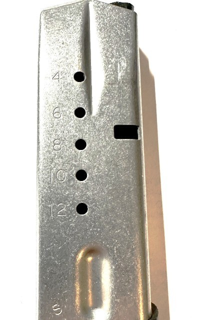 Smith & Wesson Model 469/669 9 M/M 12 Round Mags. Original S&W manufacture.