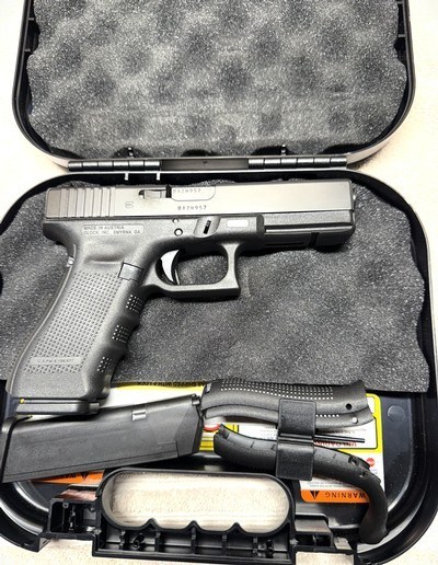GLOCK G17 Gen 4, 9 M/M ANIB