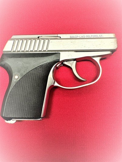 Seecamp LWS32, 32 ACP Made in Milford CT.
ANIB