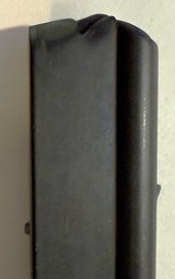 Winchester Model 300, 10 round 22 LR clip. New in box - 3 of 6