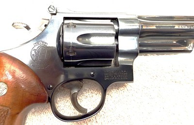 Smith & Wesson Model 27-2 357 Mag Revolver. Blue, 6 - Image 4 of 13