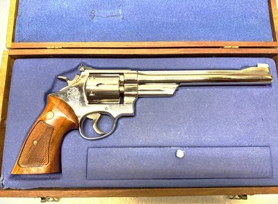 Smith & Wesson Model 27-2, 357 Magnum Revolver, 8 3/8