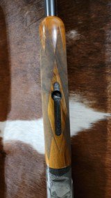 PERAZZI MX8 SC3 -- 12 GA -- MAGNIFICENT PIGEON GUN -- GORGEOUS FACTORY WOOD -- GAME SCENES by GIOVANELLI - 9 of 13