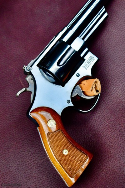 SMITH WESSON 29-6 -- 8 3/8 bbl -- ALL ORIGINAL -- MINT CONDITION -- RARE MODEL IN 8 3/8