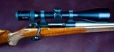 MIKE PALAZZO CUSTOM 300 WSM -- COMMERCIAL FN MAUSER ACTION -- GORGEOUS ENGRAVED RIFLE WITH LEICA ER5 SCOPE -- AS NEW - 2 of 17