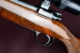 MIKE PALAZZO CUSTOM 300 WSM -- COMMERCIAL FN MAUSER ACTION -- GORGEOUS ENGRAVED RIFLE WITH LEICA ER5 SCOPE -- AS NEW - 5 of 17