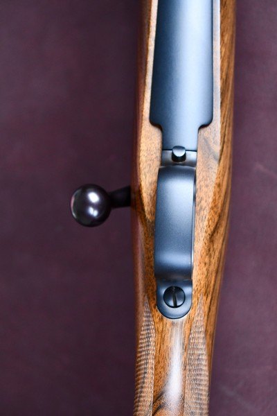 RARE DAKOTA 76 KURZ ACTION IN 250-3000 -- SPECIAL ORDERED WITH SKELETAL BUTT AND GRIP CAP -- DON ALLEN GUN-- AS NEW - Image 10 of 20