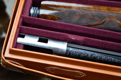 INCREDIBLE REMINGTON MODEL 11 20GA F GRADE 2 BARREL SET UNFIRED -- ABERCROMBIE AND FITCH - CASED WITH TRAVEL COVER - Image 10 of 20