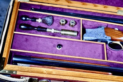 INCREDIBLE 1965 BROWNING SUPERPOSED DIANA GRADE 20GA 2 BARREL SET -- JOSE BAERTEN ENGRAVED -- MARVIN HUEY CASED - Image 14 of 19
