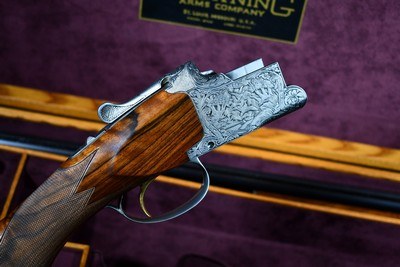 INCREDIBLE 1965 BROWNING SUPERPOSED DIANA GRADE 20GA 2 BARREL SET -- JOSE BAERTEN ENGRAVED -- MARVIN HUEY CASED - Image 1 of 19