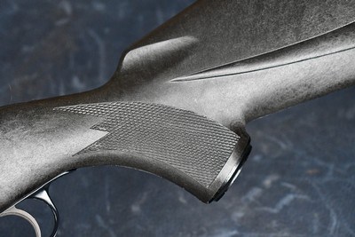 AS NEW WEATHERBY MARK V SYNTHETIC IN .375 HH -- FLAT COMB -- CHEEK PIECE -- TALLEY BASES -- TEST SHOT ONLY - Image 11 of 13