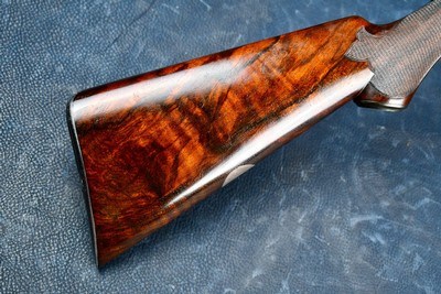 BEAUTIFUL RARE AHE 20/28 GA. 2 BARREL SET -- ACME STEEL , PISTOL GRIP,DOUBLE TRIGGERS ,EJECTORS AND CASED - Image 15 of 18