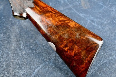 BEAUTIFUL RARE AHE 20/28 GA. 2 BARREL SET -- ACME STEEL , PISTOL GRIP,DOUBLE TRIGGERS ,EJECTORS AND CASED - Image 14 of 18