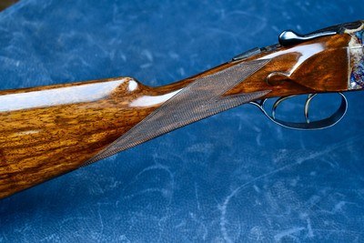 BEAUTIFUL WEBLEY SCOTT 728 28GA -- STRAIGHT HAND STOCK -- SPLINTER FOREND -- DOUBLE TRIGGERS -- HIGH CONDITION - Image 9 of 15