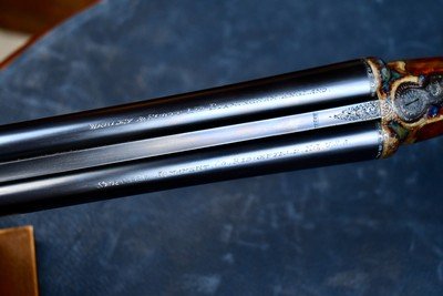 BEAUTIFUL WEBLEY SCOTT 728 28GA -- STRAIGHT HAND STOCK -- SPLINTER FOREND -- DOUBLE TRIGGERS -- HIGH CONDITION - Image 6 of 15