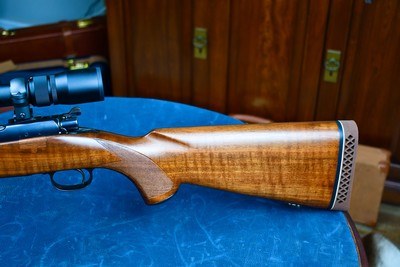 1938 WINCHESTER MODEL 70 -- 30 GOVT. 06 -- SCOPE -- PAD -- REFINISHED WOOD - Image 5 of 16