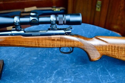 1938 WINCHESTER MODEL 70 -- 30 GOVT. 06 -- SCOPE -- PAD -- REFINISHED WOOD - Image 6 of 16