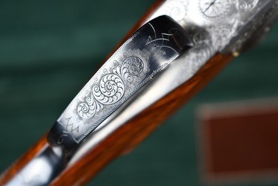 GORGEOUS MERKEL 210E 28GA -- ENGLISH STOCK -- SOLID RIB -- DOUBLE TRIGGER -- FACTORY PLATE -- HIGH CONDITION - Image 12 of 17