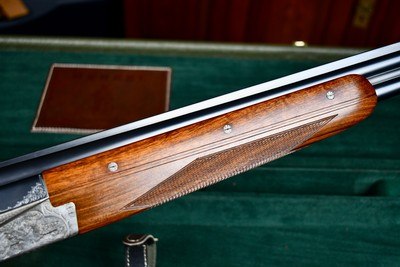 GORGEOUS MERKEL 210E 28GA -- ENGLISH STOCK -- SOLID RIB -- DOUBLE TRIGGER -- FACTORY PLATE -- HIGH CONDITION - Image 5 of 17