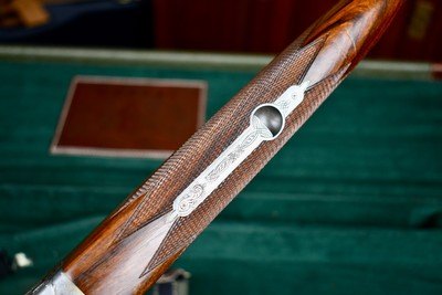 GORGEOUS MERKEL 210E 28GA -- ENGLISH STOCK -- SOLID RIB -- DOUBLE TRIGGER -- FACTORY PLATE -- HIGH CONDITION - Image 6 of 17