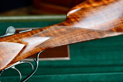 GORGEOUS MERKEL 210E 28GA -- ENGLISH STOCK -- SOLID RIB -- DOUBLE TRIGGER -- FACTORY PLATE -- HIGH CONDITION - Image 11 of 17