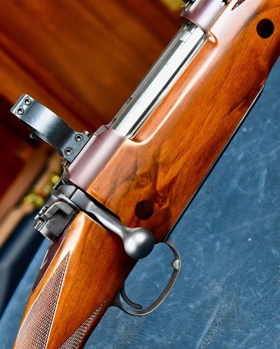 FANTASTIC KIMBER OF OREGON AFRICAN 89 IN 416 RIGBY --TALLEY 30MM LEVER LOCK RINGS -- BEAUTIFUL WOOD - Image 1 of 19