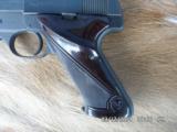 HIGH STANDARD FIRST MODEL SPORT KING PISTOL 22 LR 98% PLUS ORIGINAL CONDITION, NO BOX, MADE IN 1950
- 3 of 9