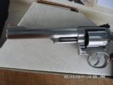 SMITH & WESSON COMBAT MAGNUM MODEL 66-2 STAINLESS 357 MAG. REVOLVER 6 - 4 of 8