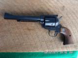 RUGER 1966 BLACKHAWK 3 SCREW 357 MAG. PRE-WARNING REVOLVER 98% PLUS, UNFIRED CONDITION. - 5 of 11