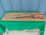 WINCHESTER MODEL 70 CLASSIC STAINLESS 270 WIN.WITH DELUXE WALNUT 99% ORIG.COND. - 1 of 15