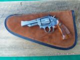SMITH & WESSON 1982 MODEL 66-2
COMBAT STAINLESS 357 MAGNUM REVOLVER,99% ORIGINAL COND. - 1 of 8