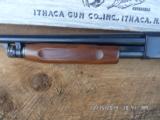 ITHACA 1968 MODEL 37 FEATHERLIGHT 12GA. PUMP SHOTGUN W / RAY-BAR SIGHT AND PERIOD BOX.95% PLUS OVERALL COND. - 4 of 12