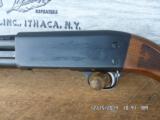 ITHACA 1968 MODEL 37 FEATHERLIGHT 12GA. PUMP SHOTGUN W / RAY-BAR SIGHT AND PERIOD BOX.95% PLUS OVERALL COND. - 3 of 12