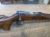 WINCHESTER MODEL 52B HEAVY BARREL TARGET RIFLE 22 L.R. 1939 MADE MATCHING NUMBERS 98% OVERALL. - 3 of 18