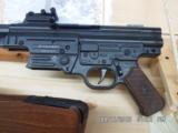 GSG SCHMEISSER STG-44 22L.R. CAL. SEMI-AUTO RIFLE NEW IN WOOD CRATE! - 2 of 11