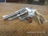 SMITH & WESSON MODEL 29-2 (MFG 1980) 44 MAGNUM 4