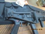 H & K MODEL USC FOLDING CARBINE 45ACP. UNFIRED IN NEW BLACKHAWK CASE WITH 2 -25 RD FACTORY MAGAZINES. - 11 of 12