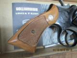 SMITH & WESSON MODEL 10-5 (MFG.1967) 38 SPL. 2