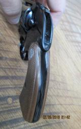 COLT ( RARE FACTORY SHROUDED HAMMER) COBRA SNUB NOSE REVOLVER 